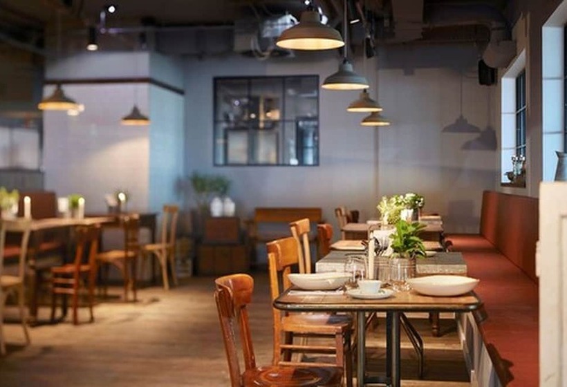 Lighthouse Hotel & Spa