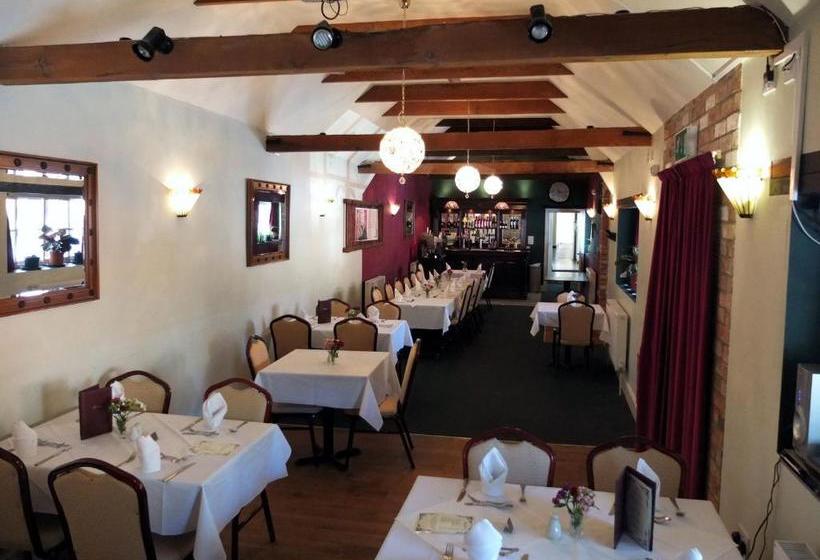 Отель Marquis Of Granby