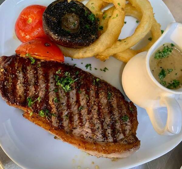 בית מלון כפרי Navaar House