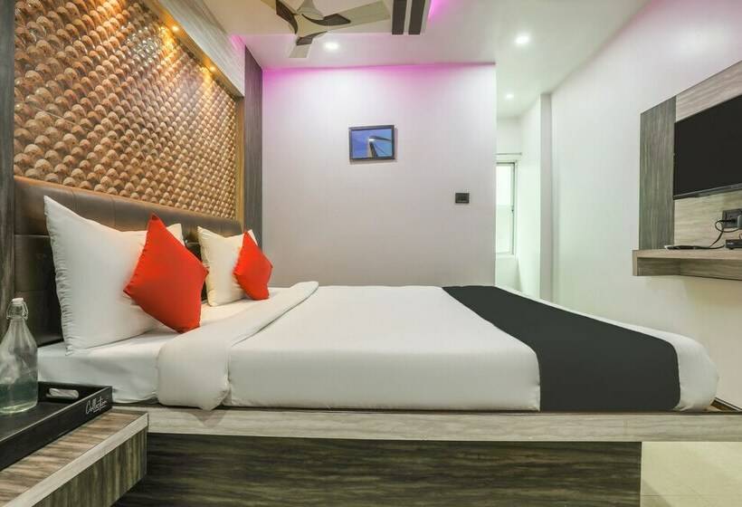 Hotel Oyo 14472 Brahmaputra Guest House