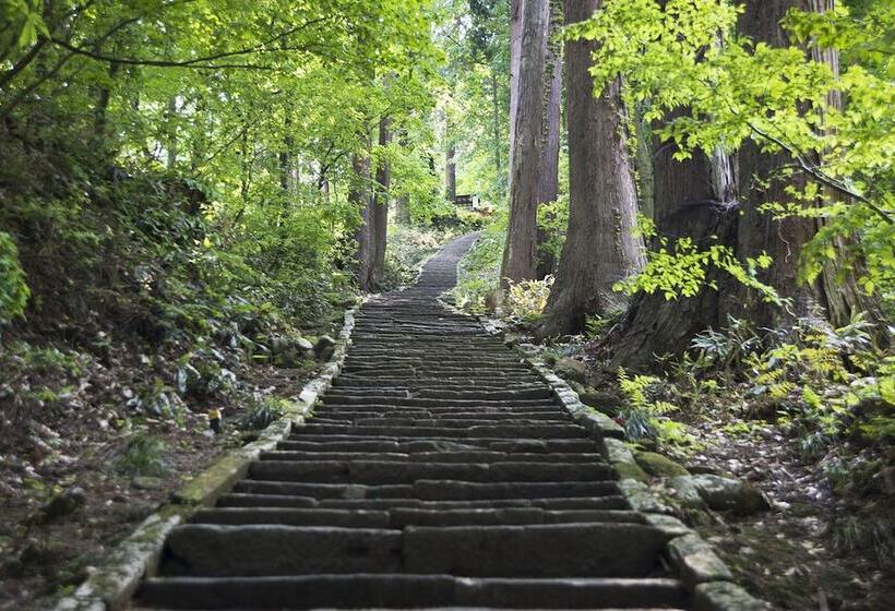 Shonai Hotel Suiden Terrasse