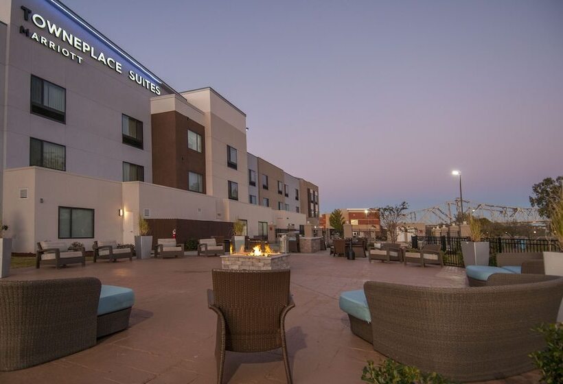 فندق Towneplace Suites By Marriott Vidalia Riverfront