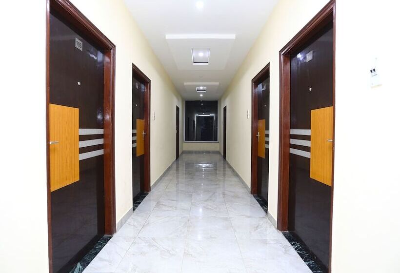 Oyo 17408 Scindia Resorts And Hotels