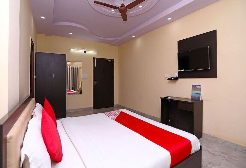 Oyo 17408 Scindia Resorts And Hotels