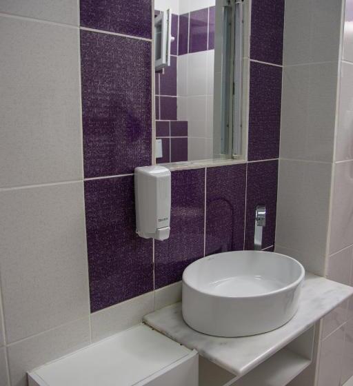 ペンション Iris Boutique