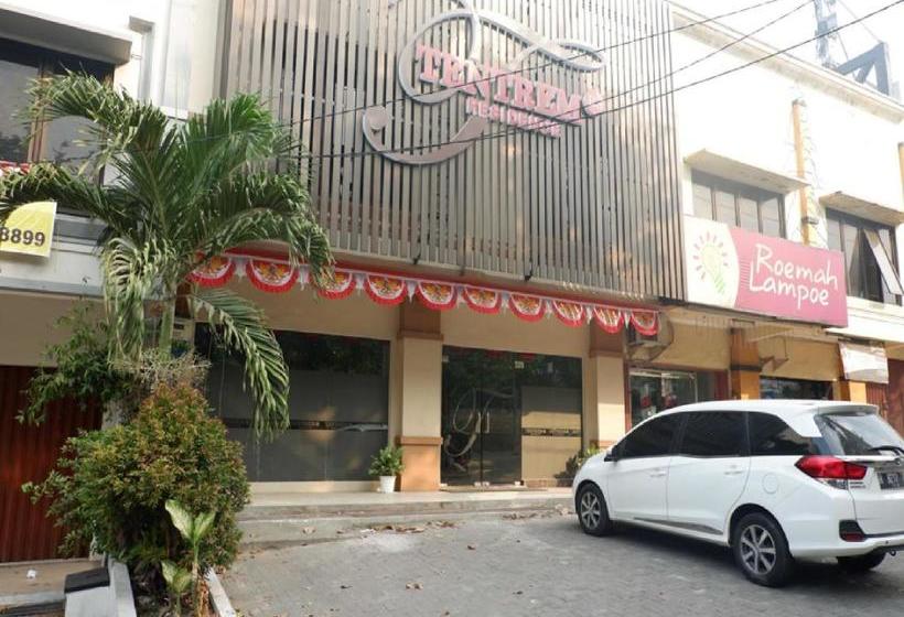 膳宿费 Reddoorz Near Java Supermall Semarang