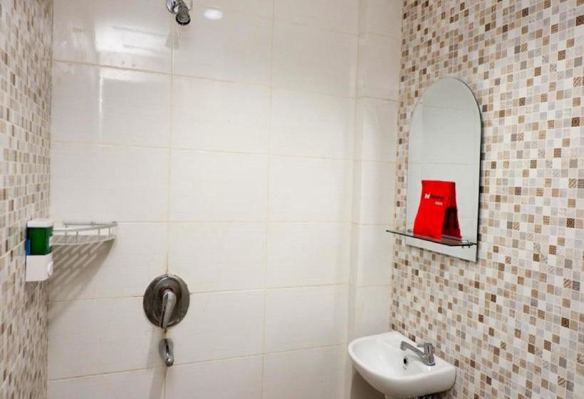 膳宿费 Reddoorz Near Java Supermall Semarang