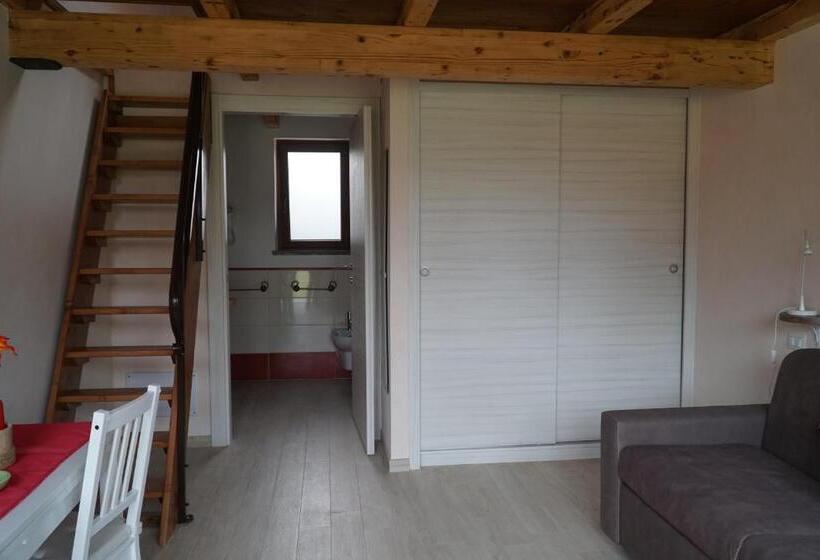 פנסיון Villa Giuseppe Bernabei Guest House