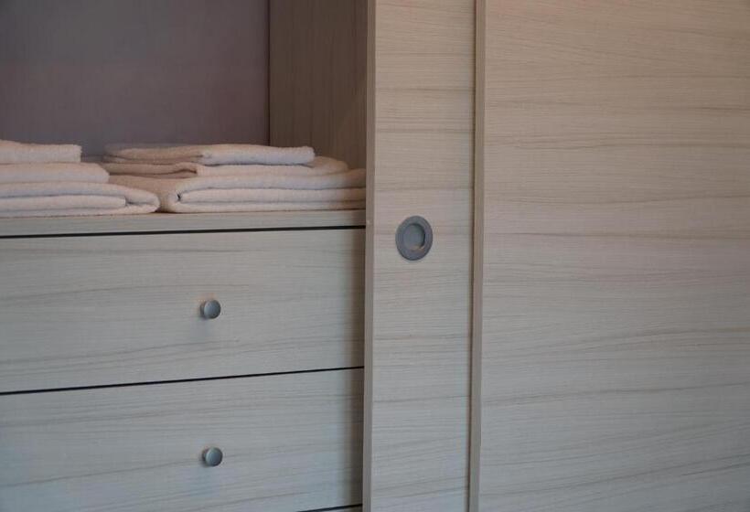 פנסיון Villa Giuseppe Bernabei Guest House