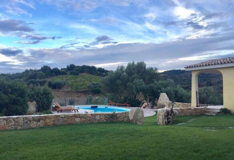 مبيت وإفطار Agriturismo Muru Idda