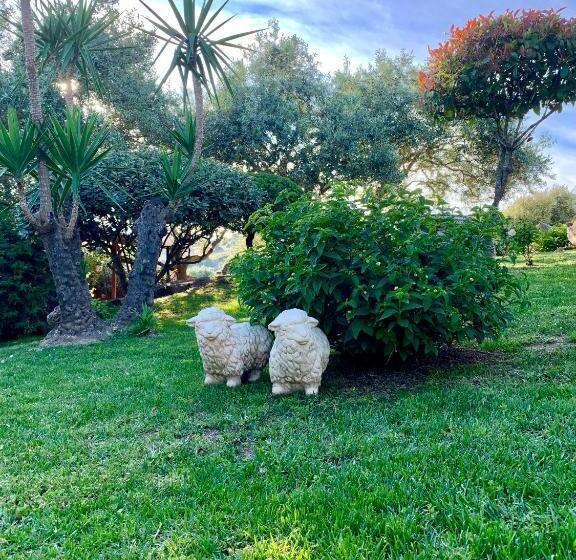 민박 Agriturismo Muru Idda