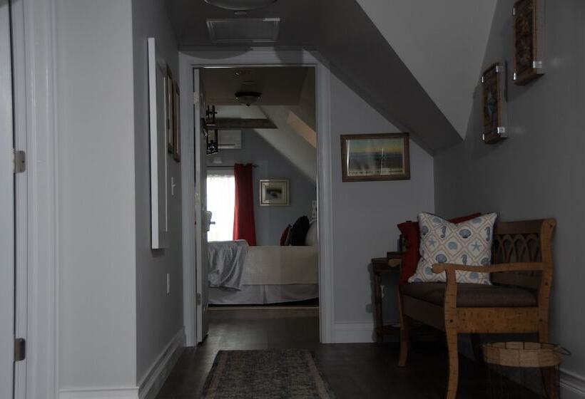 مبيت وإفطار The Ocean Bay House