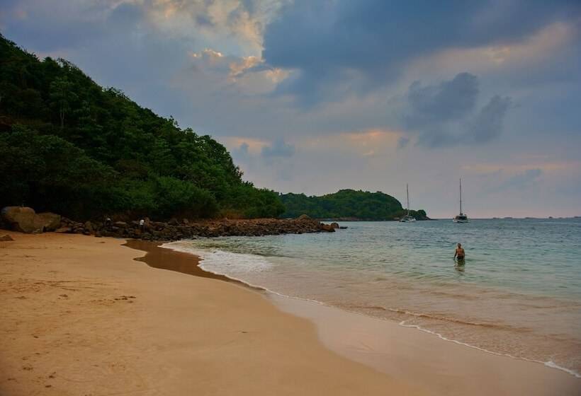 فندق Agnus Unawatuna