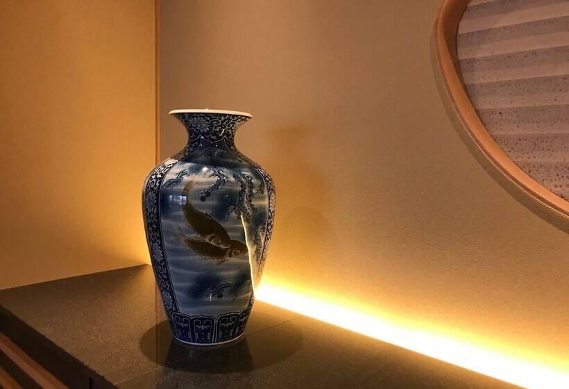 Japanese Style Hotel Isomura