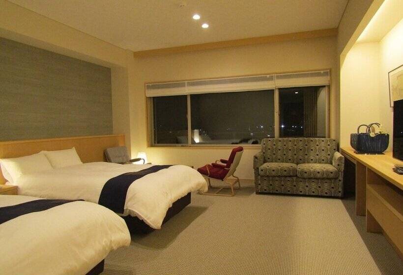 Japanese Style Hotel Isomura