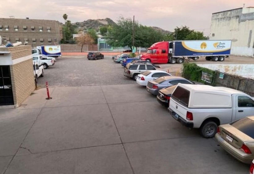 בית מלון כפרי La Finca