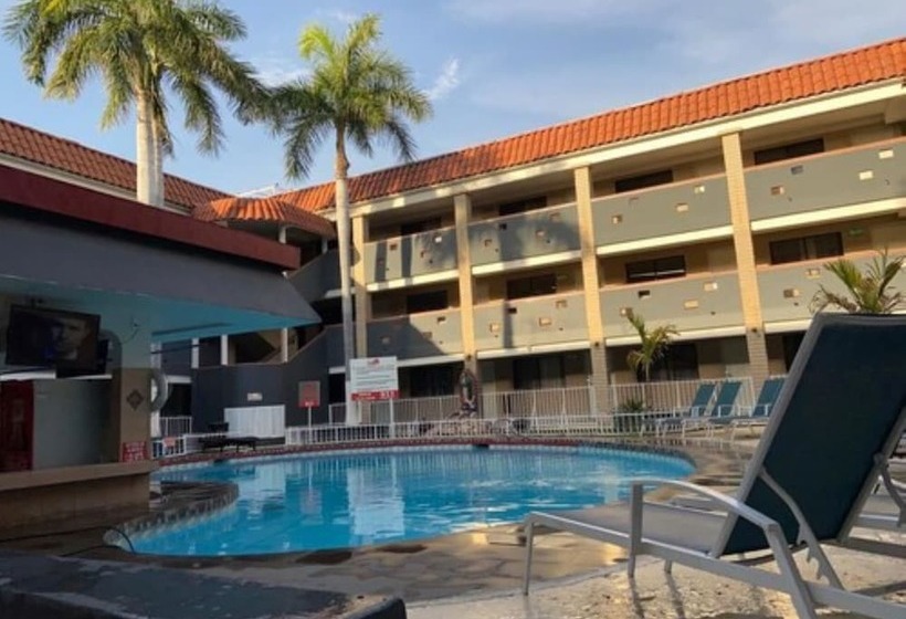 בית מלון כפרי La Finca