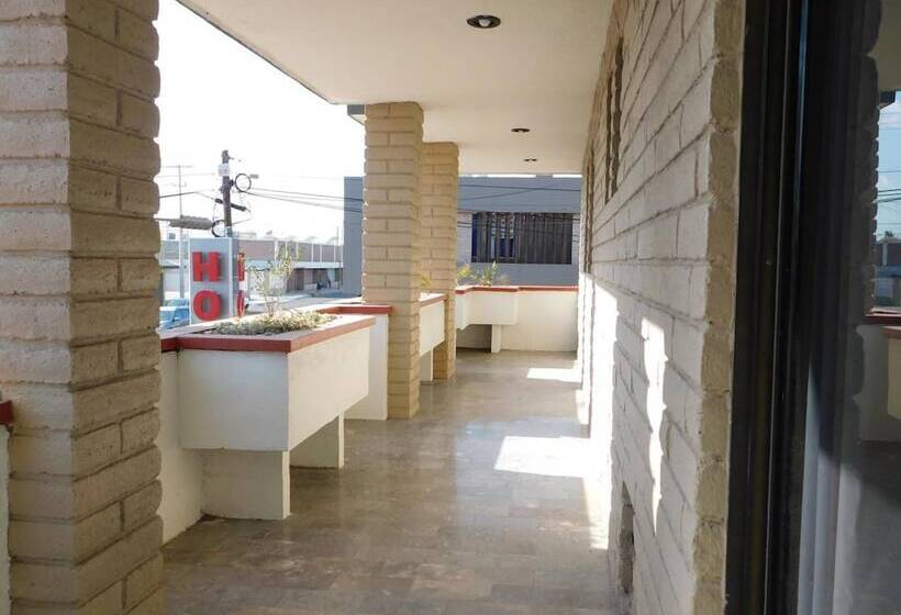 בית מלון כפרי La Finca