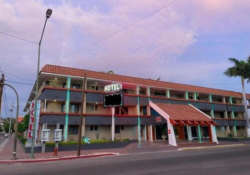 בית מלון כפרי La Finca