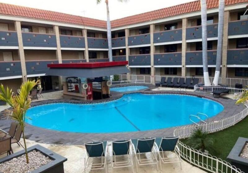 בית מלון כפרי La Finca