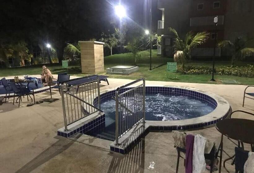 בית מלון כפרי Ilhas Do Lago Eco Resort