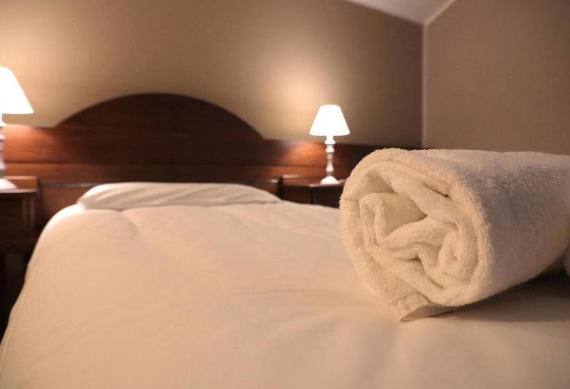 בית מלון כפרי Ristorante Château