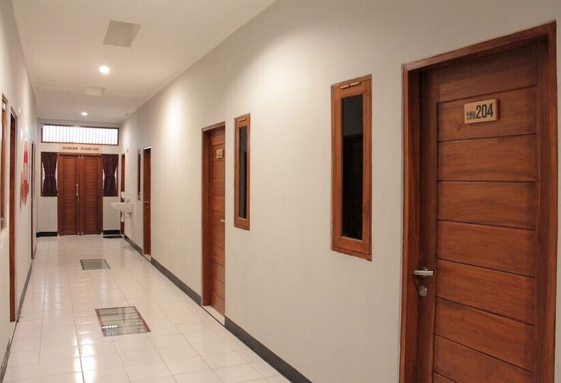 호텔 Rumah Ayub Syariah