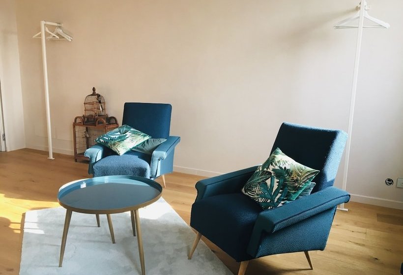 פנסיון Domaine Isaure