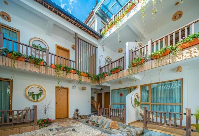 پانسیون Lijiang Nanfu Yinglu Guesthouse