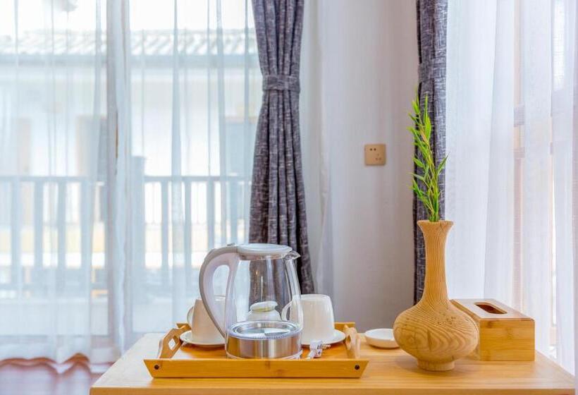 پانسیون Lijiang Nanfu Yinglu Guesthouse