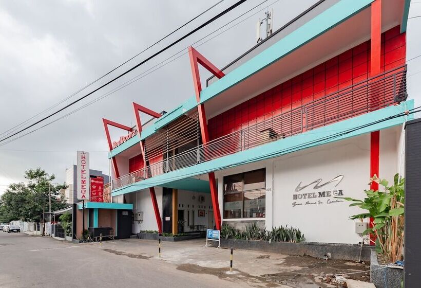 膳宿费 Reddoorz Near Kejaksan Station Cirebon