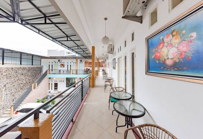 膳宿费 Reddoorz Near Kejaksan Station Cirebon