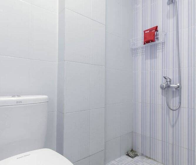 Пансион Reddoorz Syariah Near Metropolitan Mall Bekasi