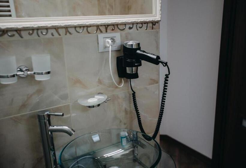 Pensiunea Jacqueline