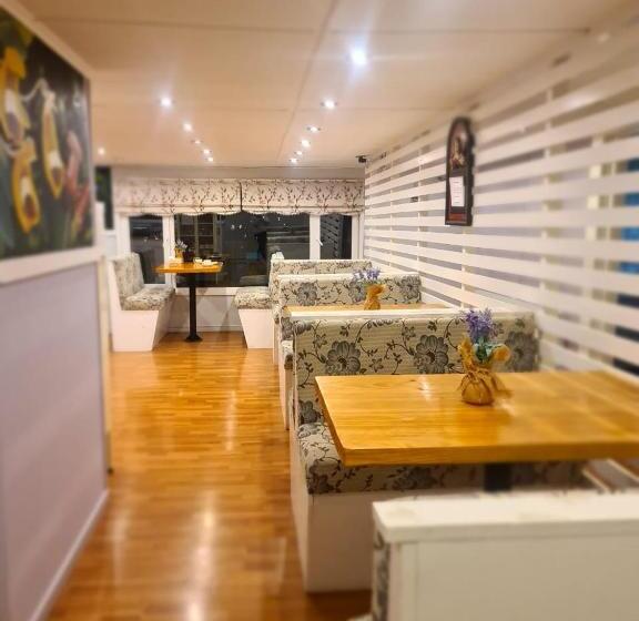 مبيت وإفطار Arte Brisa Hostal Boutique