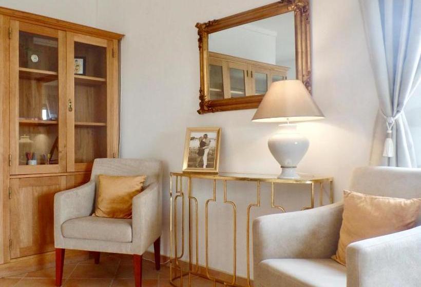 مبيت وإفطار Panoramic Paradise