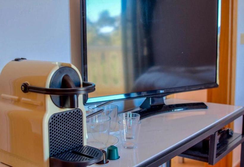 مبيت وإفطار Panoramic Paradise