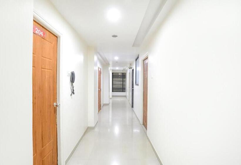 호텔 Capital O 15654  Gajanan Pride