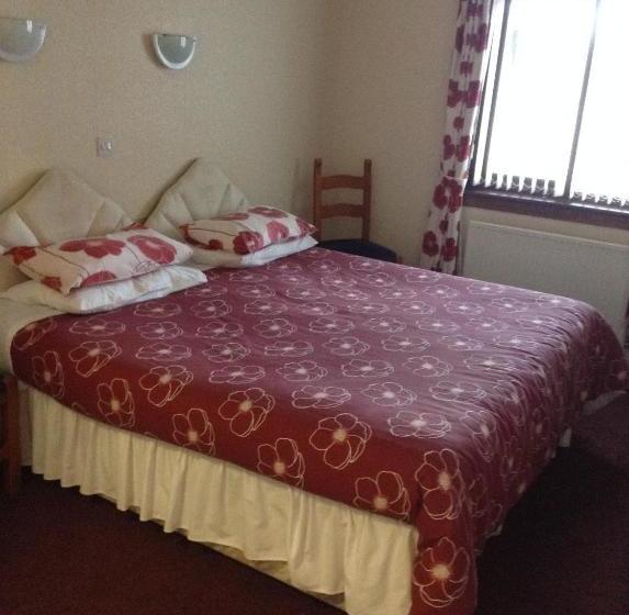 Отель Carnegie Lodge