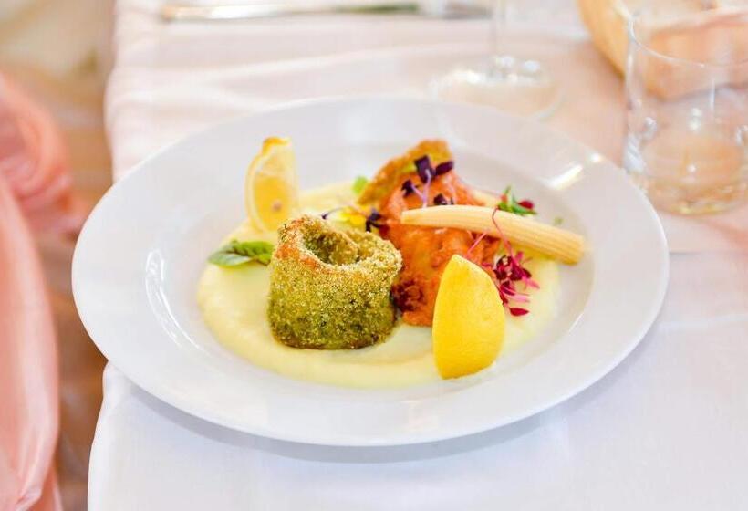 Отель Complex Turistic Casa Anastasia