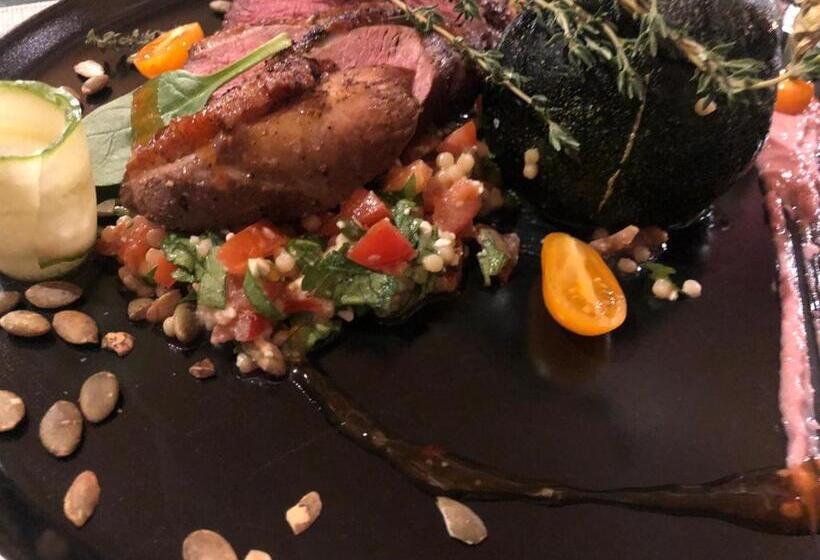 Отель Complex Turistic Casa Anastasia