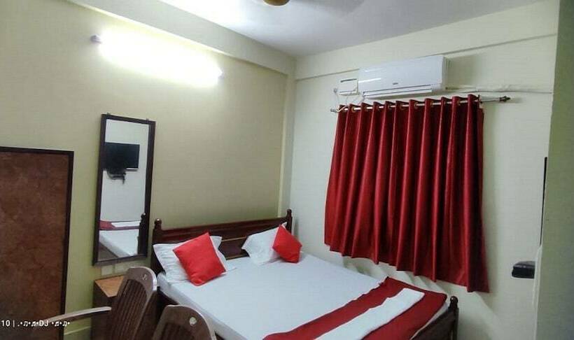Hotel Goroomgo Orchid Beach Inn Puri