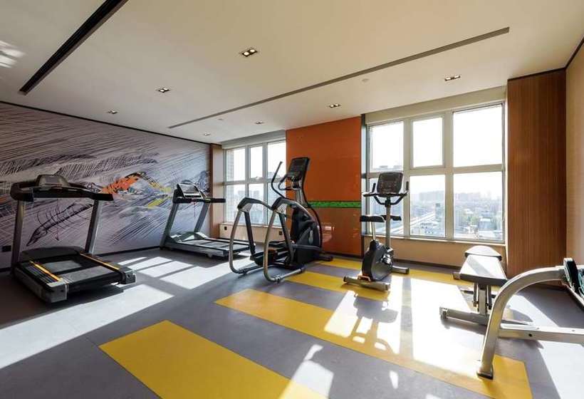 Отель Hampton By Hilton Zhengzhou Jinshui