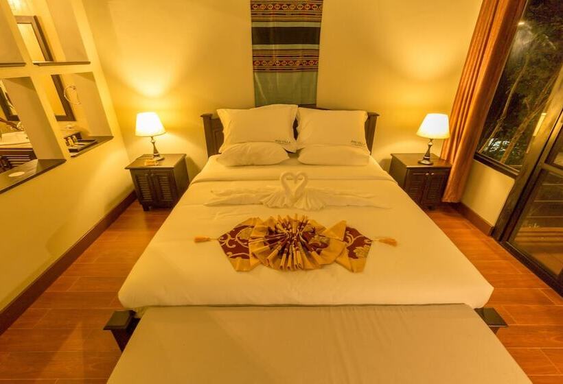 בית מלון כפרי Pou Villa