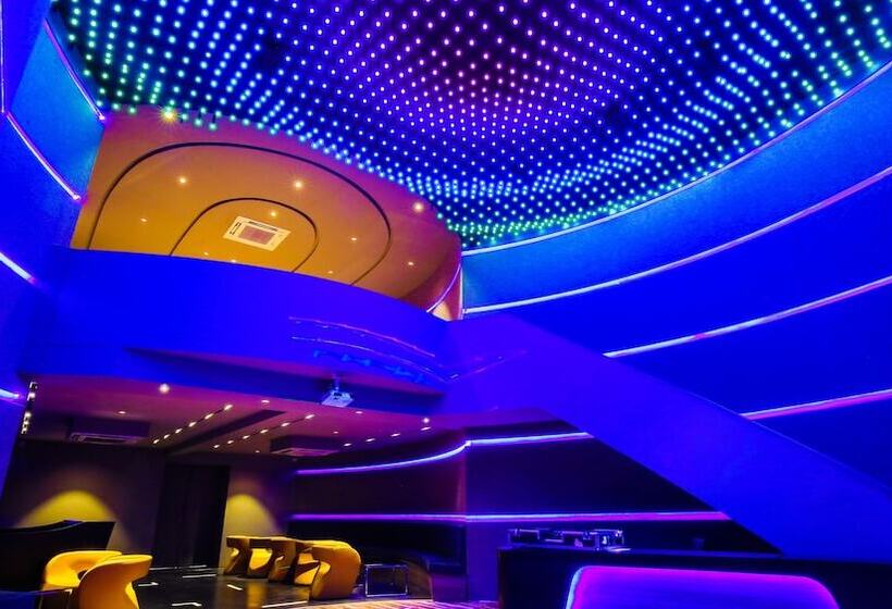 酒店 Ambition Studio Apartment At Weekend Address