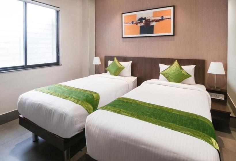 בית מלון כפרי Treebo Elite Residency Belgaum