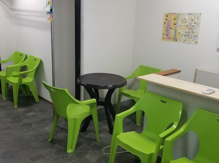 بنسيون Kiyamachi Guesthouse