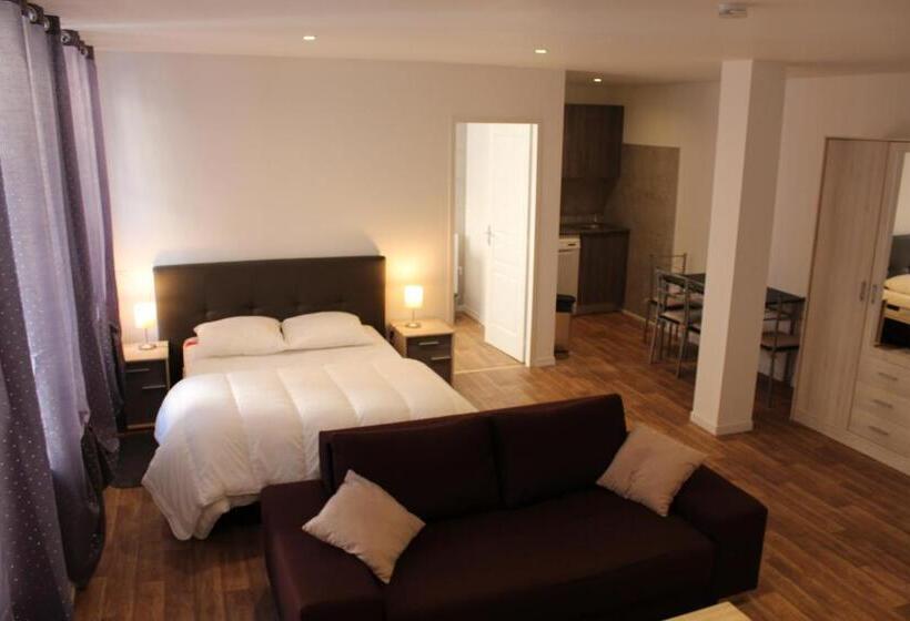 פנסיון Le Napoleon