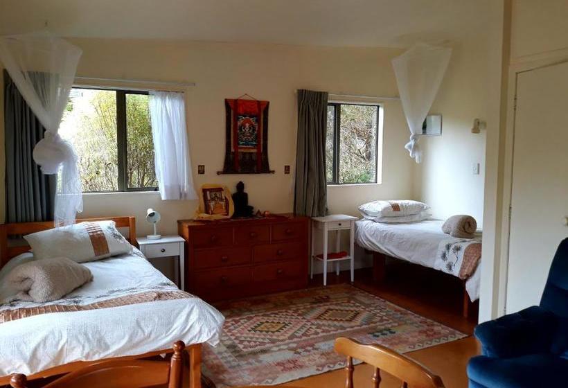 ペンション Mahamudra Buddhist Centre