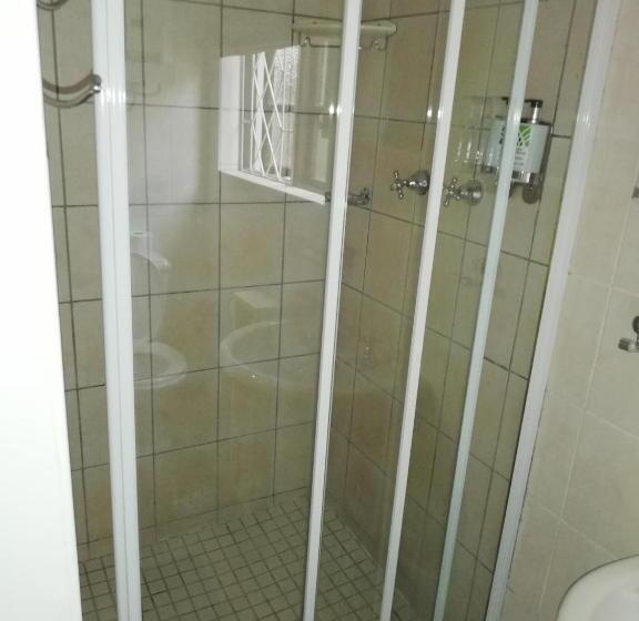 ペンション Twins Guesthouse No Load Shedding